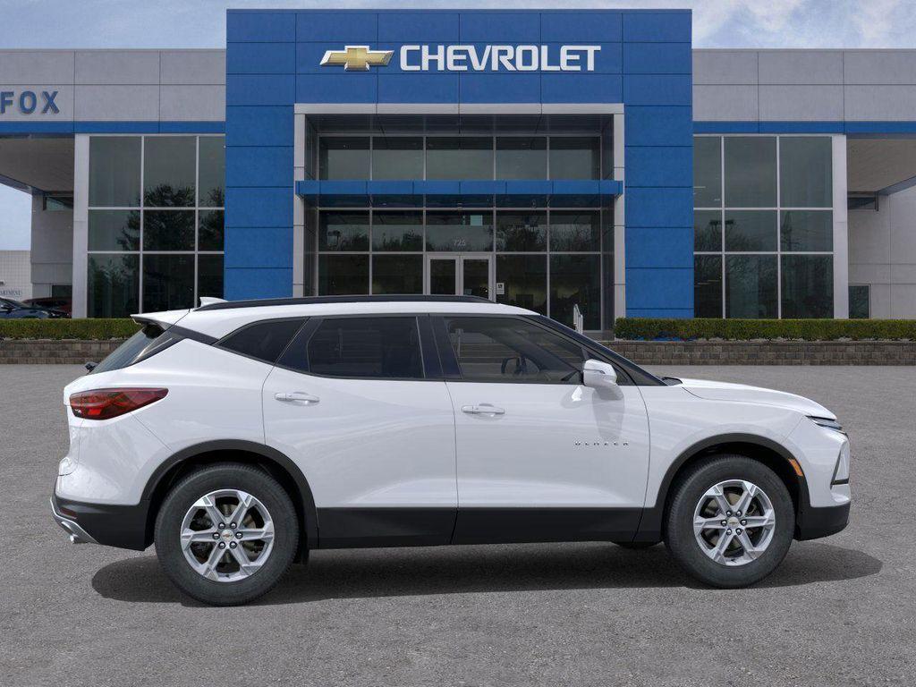 new 2025 Chevrolet Blazer car, priced at $41,916