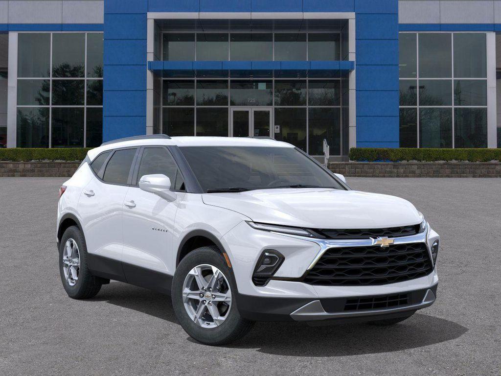 new 2025 Chevrolet Blazer car, priced at $41,916