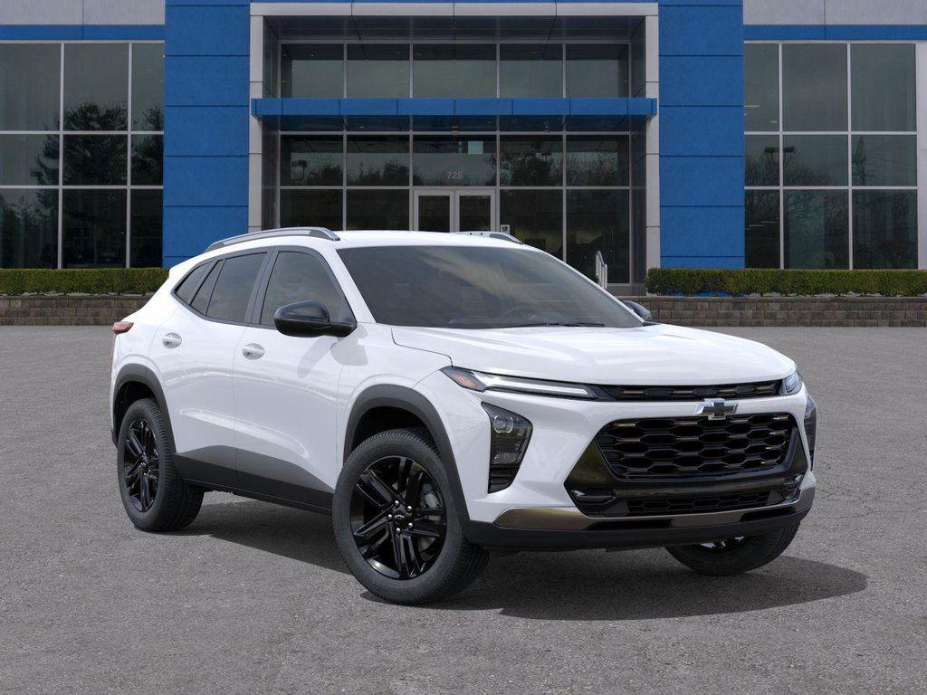 new 2025 Chevrolet Trax car, priced at $25,295