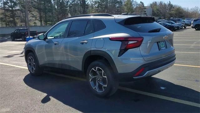 used 2024 Chevrolet Trax car, priced at $21,984