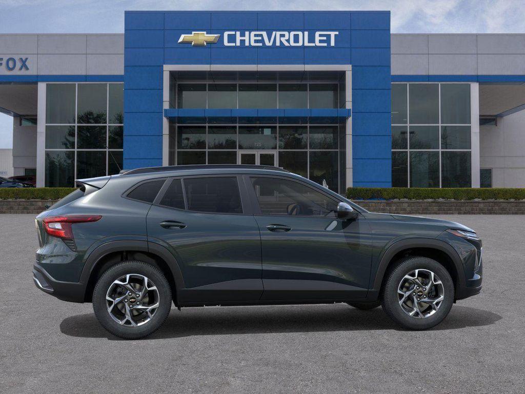 new 2025 Chevrolet Trax car, priced at $24,149