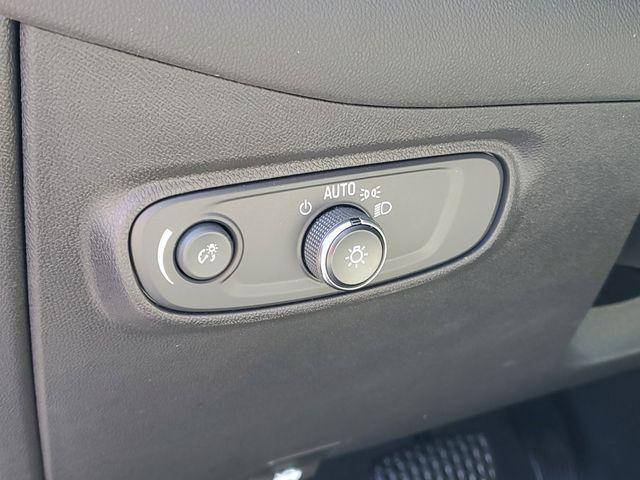 used 2022 Chevrolet Equinox car, priced at $19,535