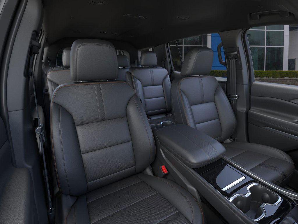 new 2026 Chevrolet Traverse car, priced at $55,294