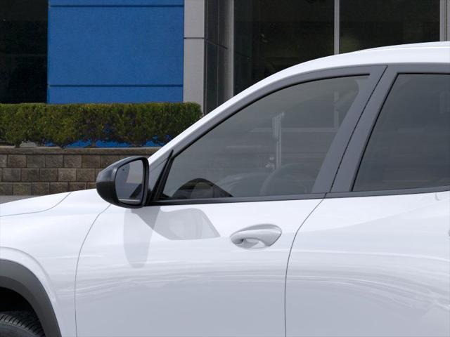 new 2025 Chevrolet Trax car, priced at $22,500