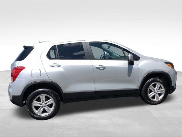 used 2022 Chevrolet Trax car, priced at $16,988