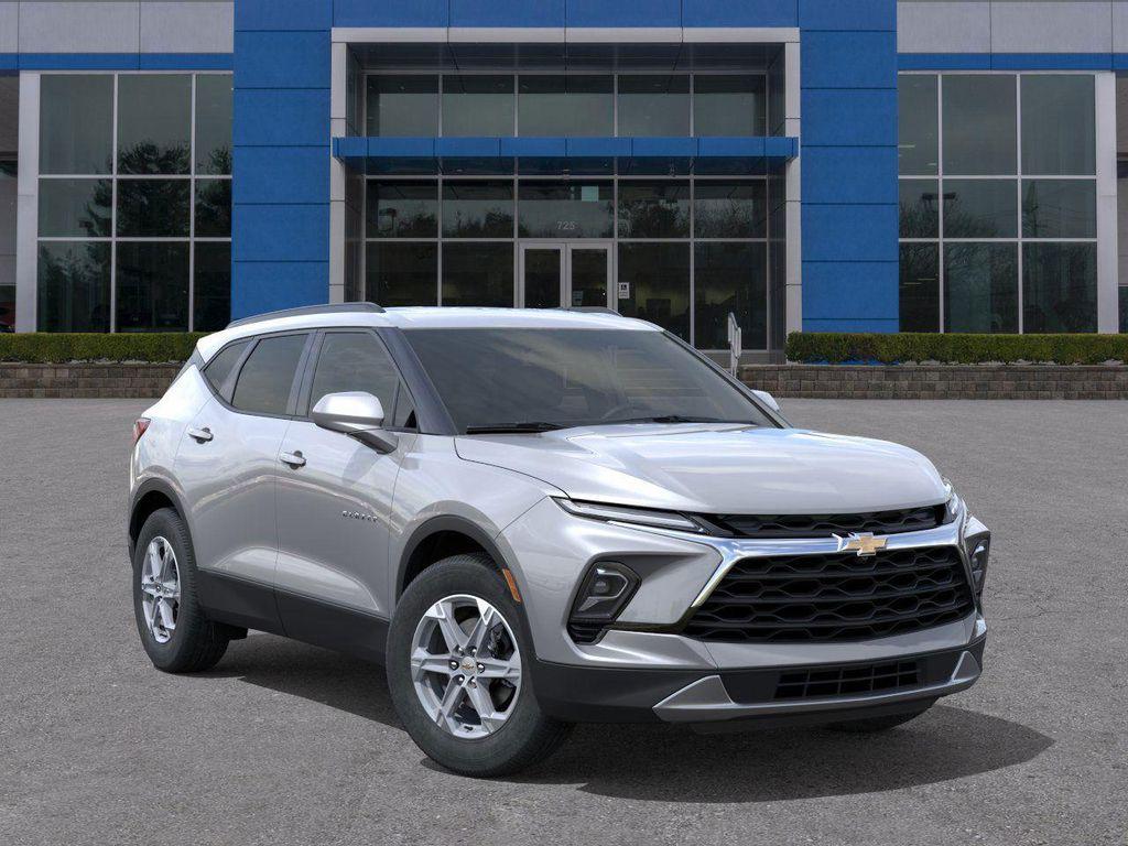new 2025 Chevrolet Blazer car, priced at $35,417