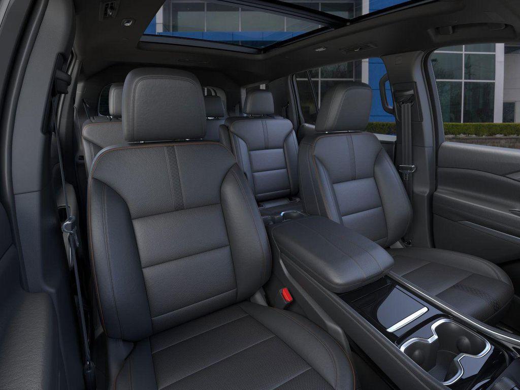 new 2026 Chevrolet Traverse car, priced at $57,085