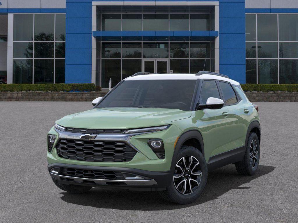 new 2025 Chevrolet TrailBlazer car, priced at $33,680