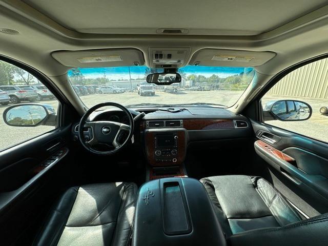 used 2009 Chevrolet Suburban car, priced at $8,296