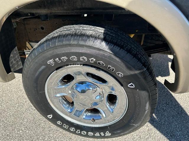 used 2001 Ford F-150 car, priced at $5,958