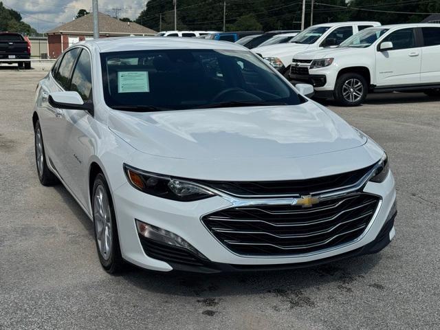 used 2023 Chevrolet Malibu car, priced at $20,526