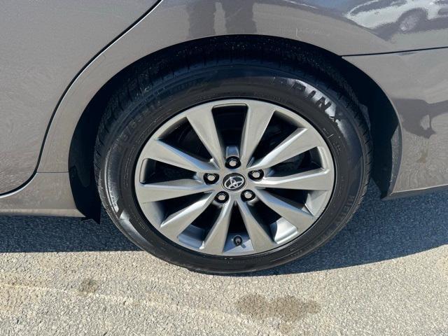 used 2017 Toyota Camry Hybrid car, priced at $16,807