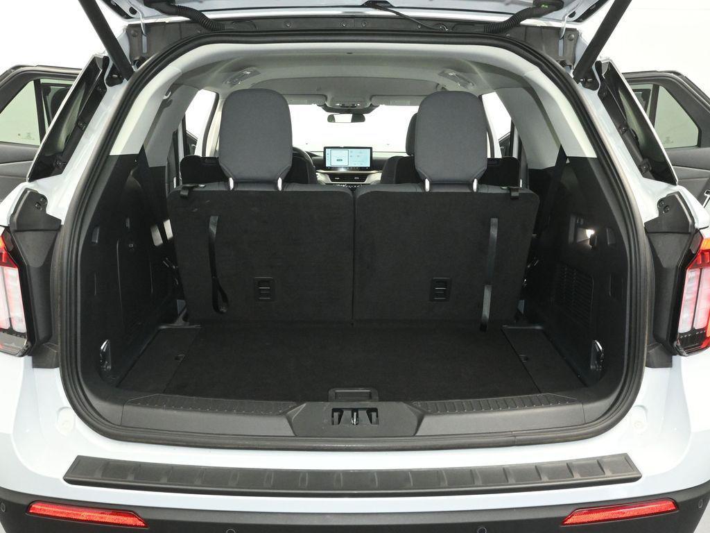 new 2025 Ford Explorer car, priced at $39,000