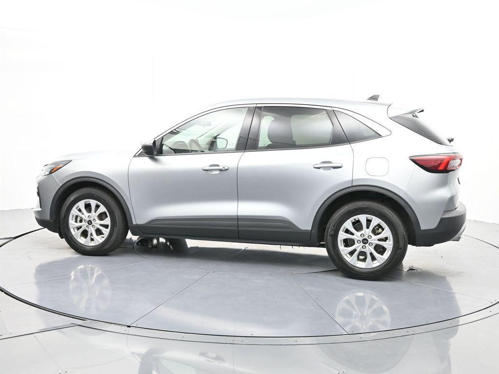 used 2023 Ford Escape car, priced at $19,046