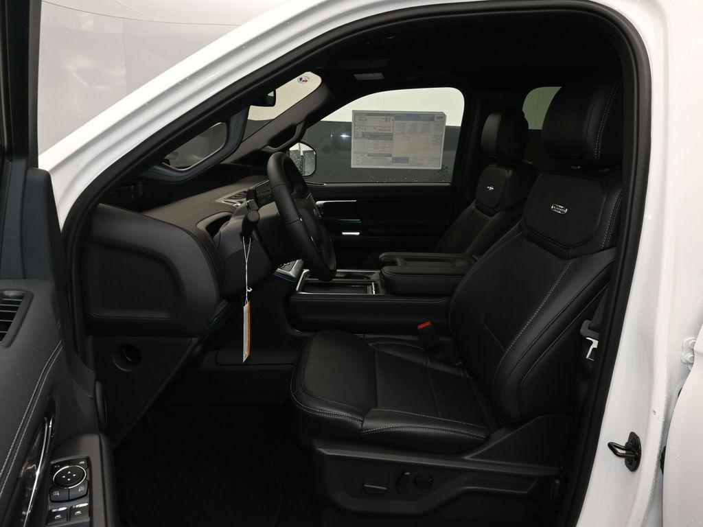 new 2025 Ford Expedition car, priced at $79,995