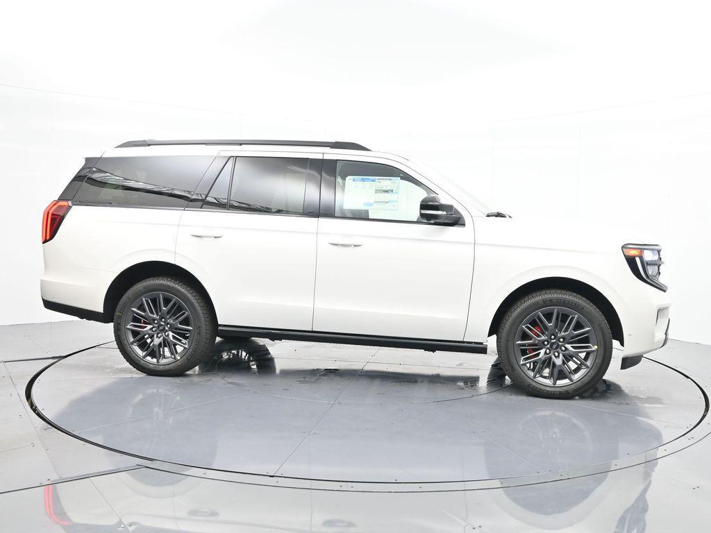 new 2025 Ford Expedition car, priced at $79,995