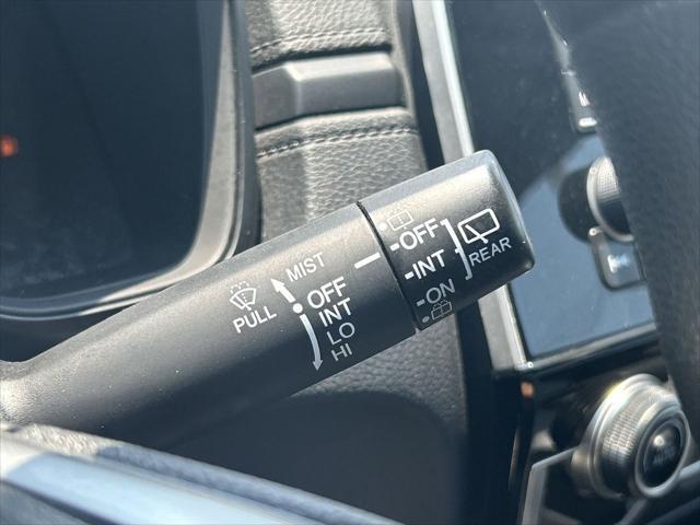 used 2017 Honda CR-V car, priced at $17,131