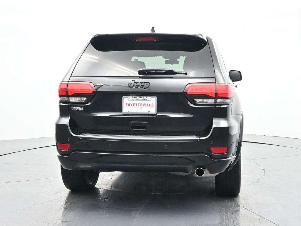 used 2021 Jeep Grand Cherokee car, priced at $22,139