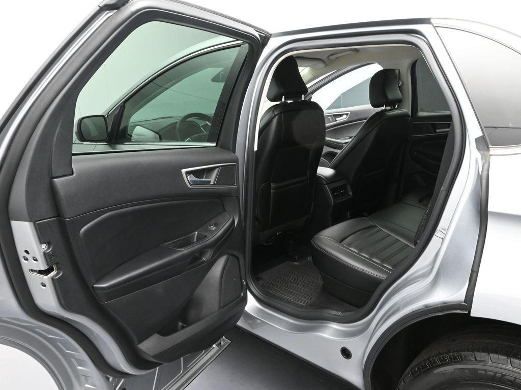 used 2022 Ford Edge car, priced at $26,331
