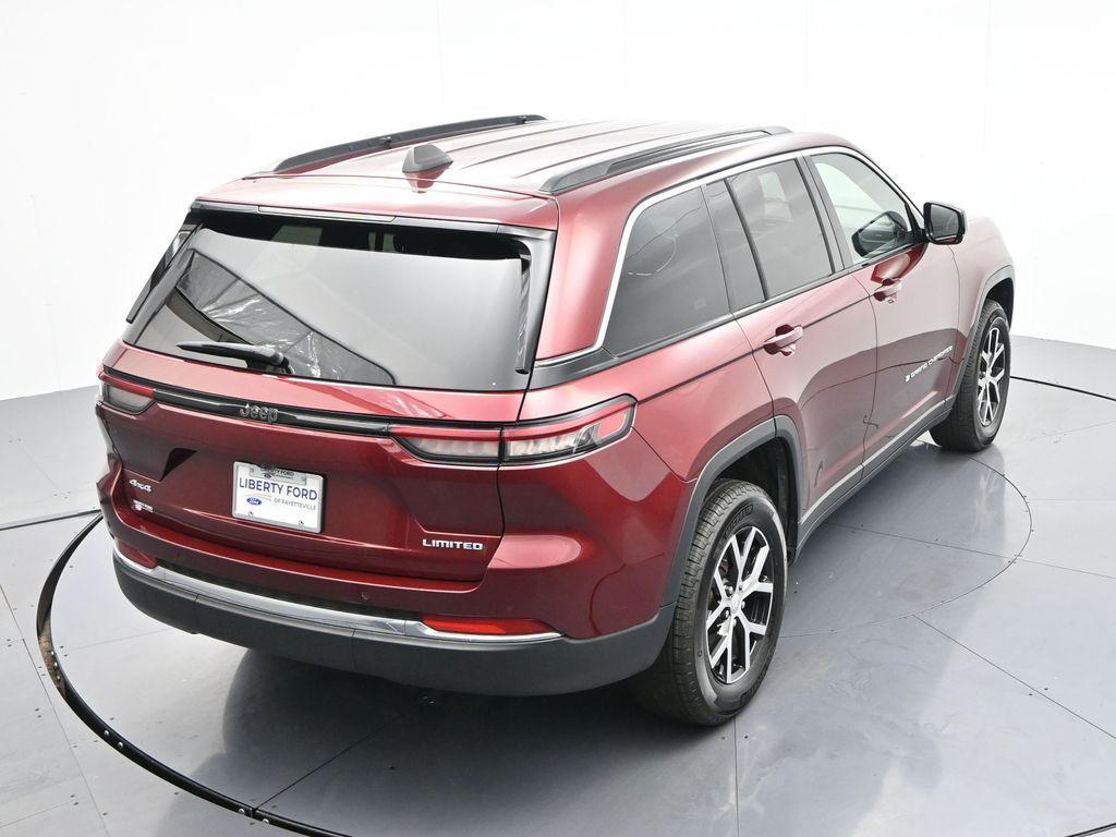 used 2024 Jeep Grand Cherokee car, priced at $34,637