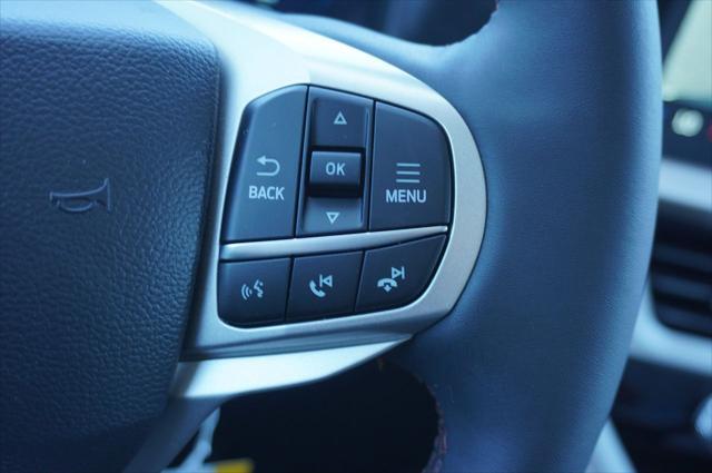 new 2025 Ford Explorer car, priced at $45,605