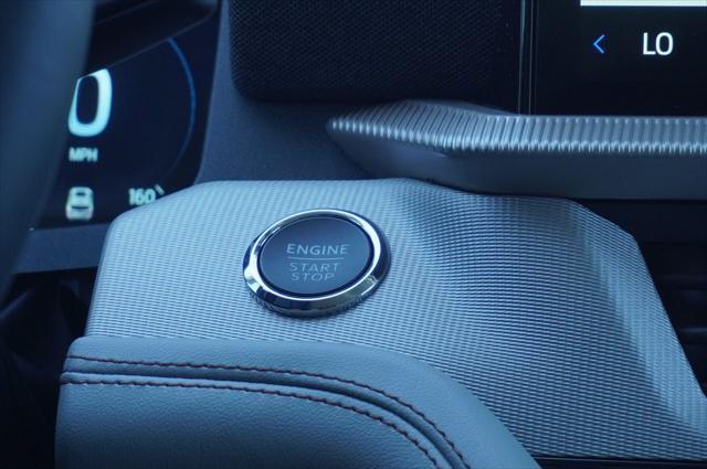 new 2025 Ford Explorer car, priced at $45,605