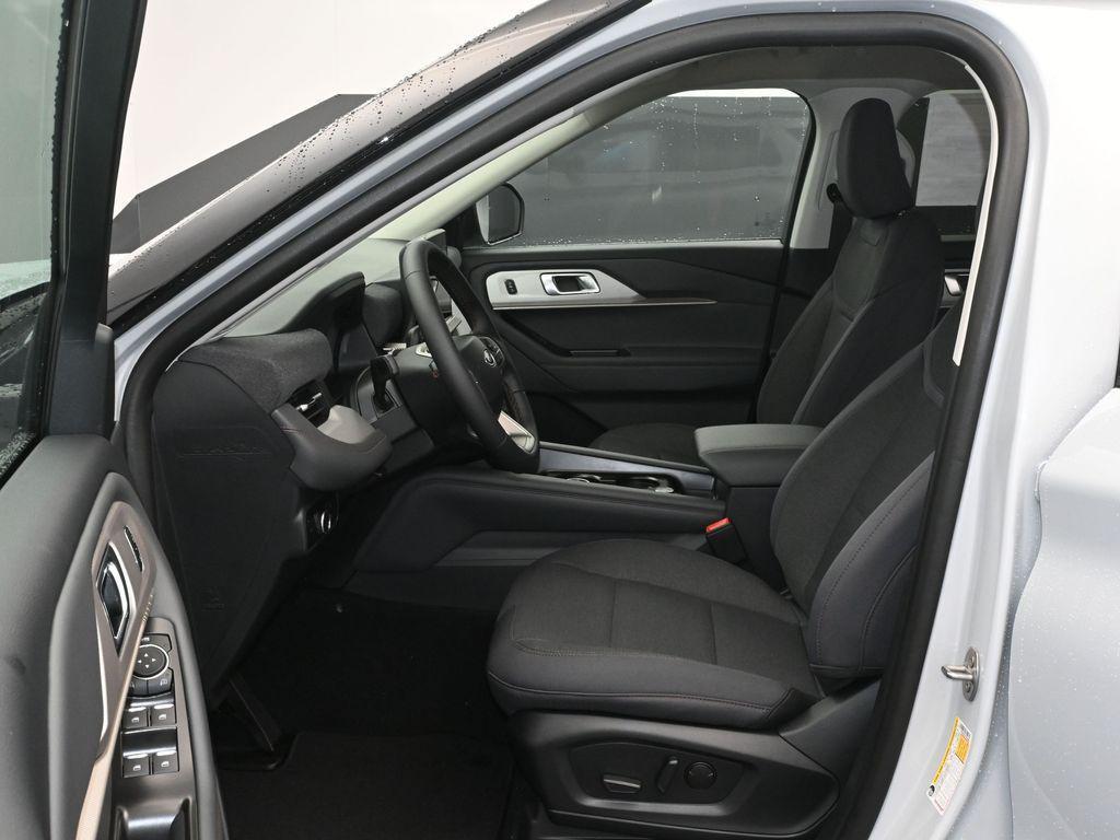 new 2026 Ford Explorer car, priced at $42,680