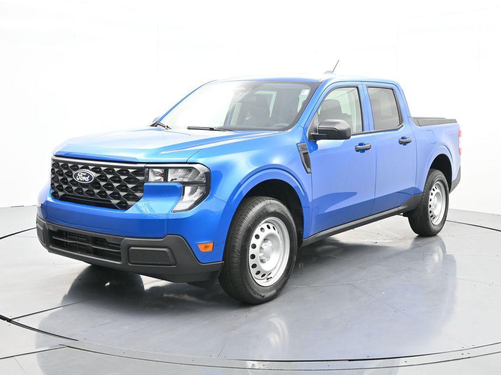 new 2025 Ford Maverick car