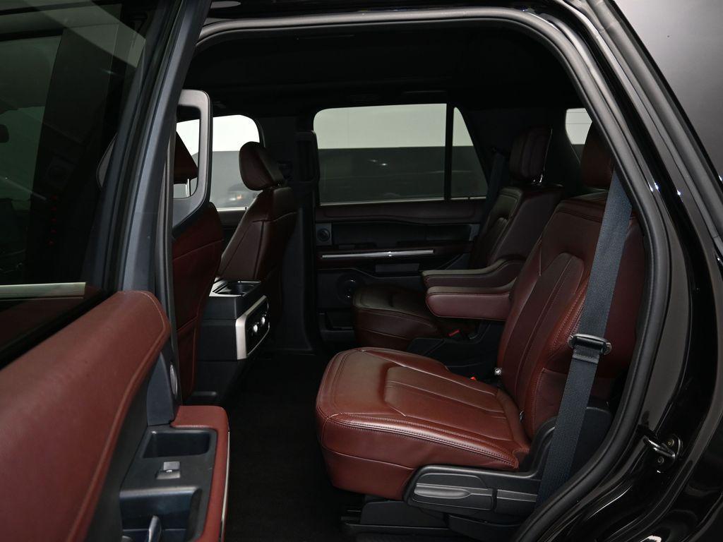 used 2022 Ford Expedition car, priced at $41,987