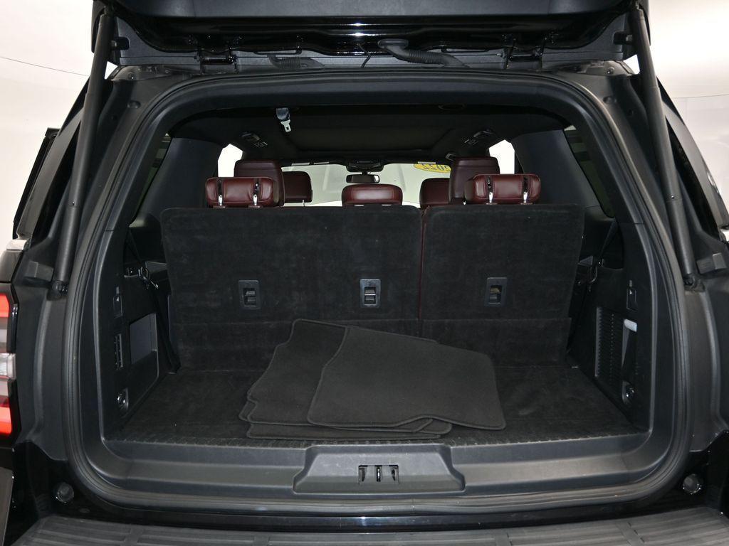 used 2022 Ford Expedition car, priced at $41,987