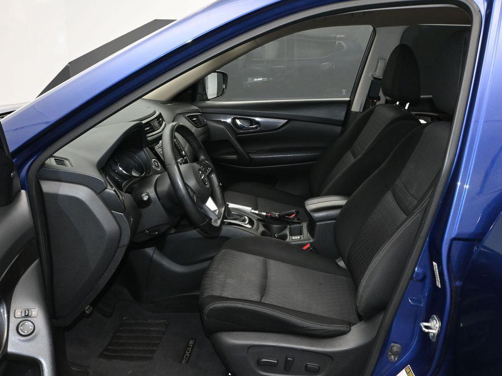 used 2019 Nissan Rogue car, priced at $15,620