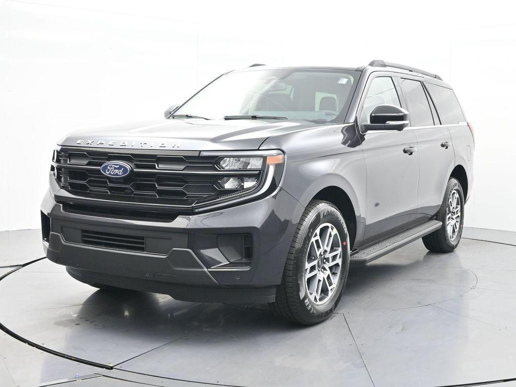 new 2025 Ford Expedition car, priced at $69,840