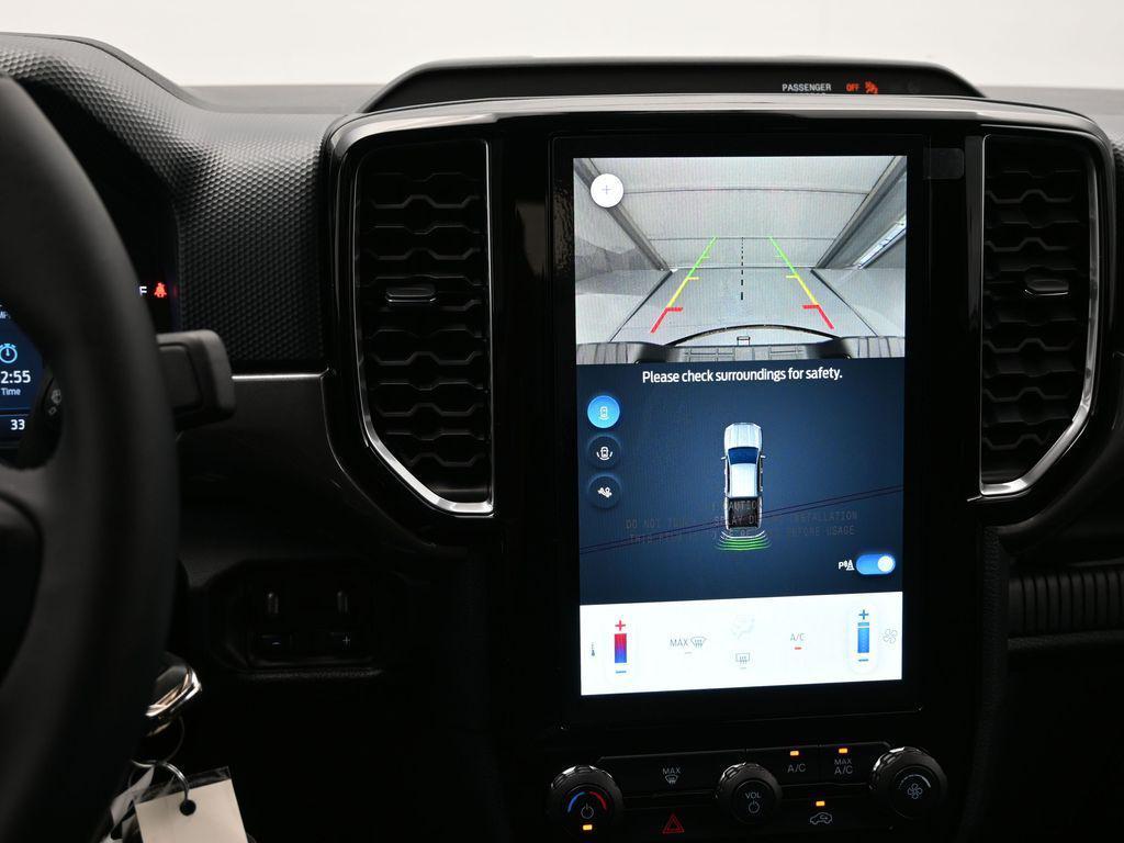 new 2025 Ford Ranger car, priced at $40,995