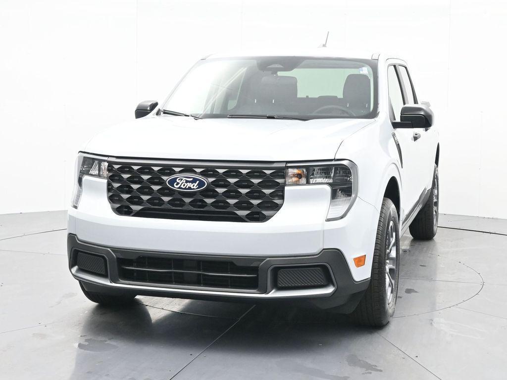new 2025 Ford Maverick car, priced at $33,230