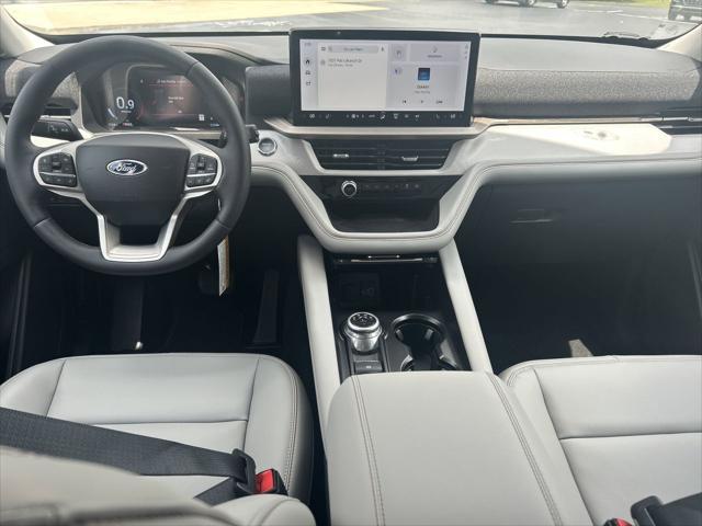 new 2025 Ford Explorer car