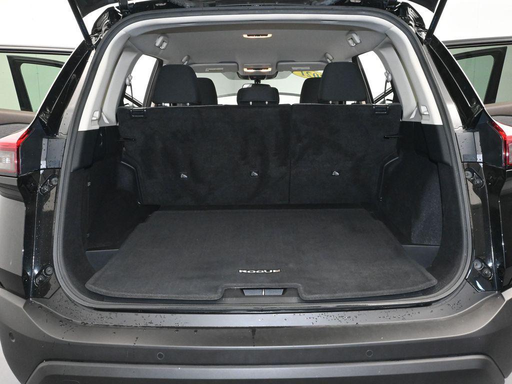 used 2021 Nissan Rogue car, priced at $18,827
