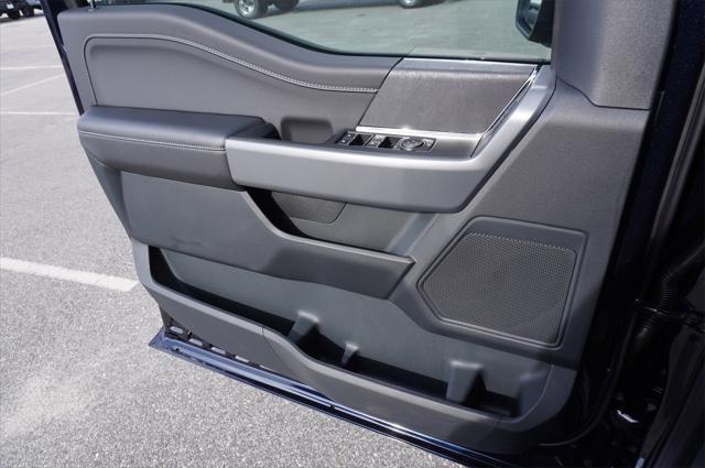 new 2025 Ford F-150 car, priced at $62,138