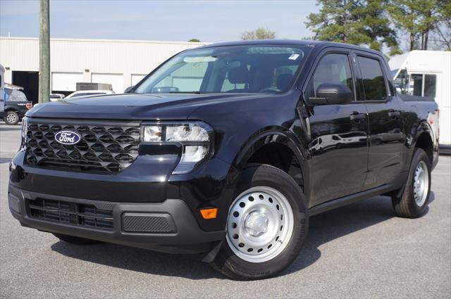 new 2025 Ford Maverick car, priced at $28,090