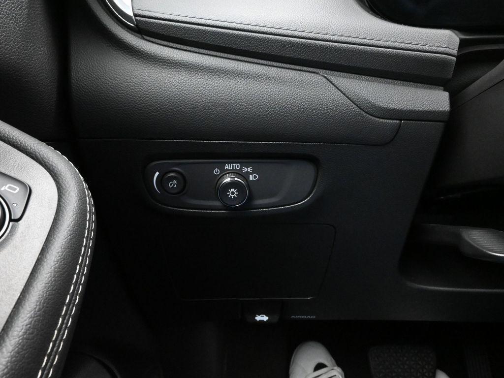 used 2024 Buick Encore GX car, priced at $22,295