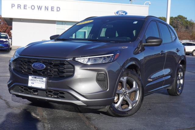 used 2023 Ford Escape car, priced at $18,601