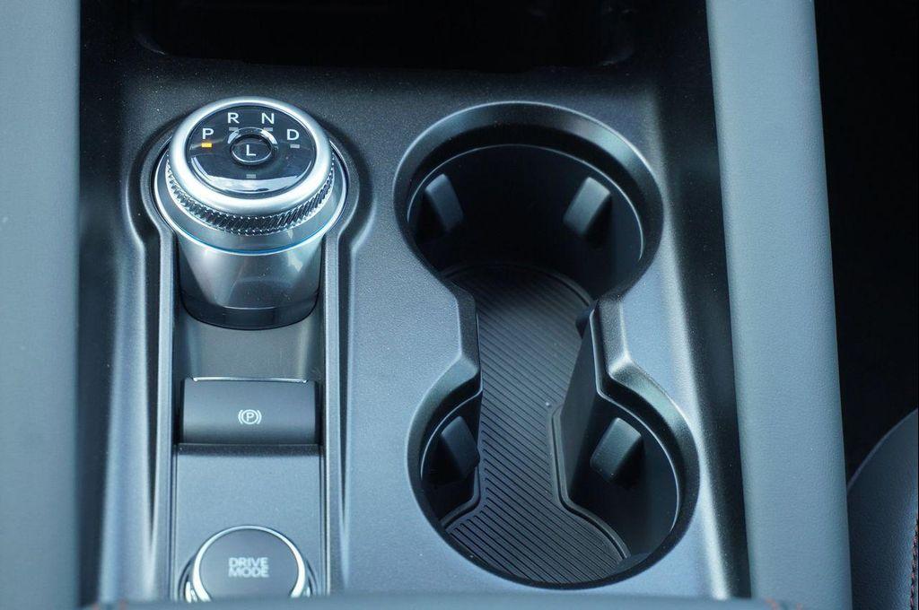 new 2025 Ford Explorer car