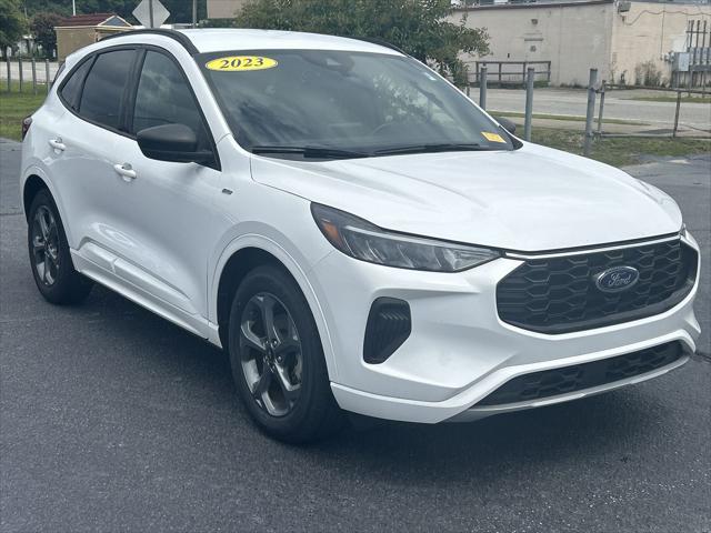 used 2023 Ford Escape car, priced at $20,387