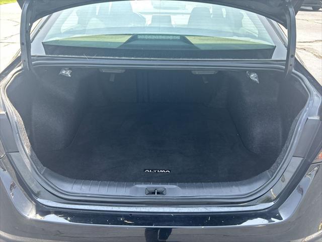 used 2023 Nissan Altima car, priced at $18,929
