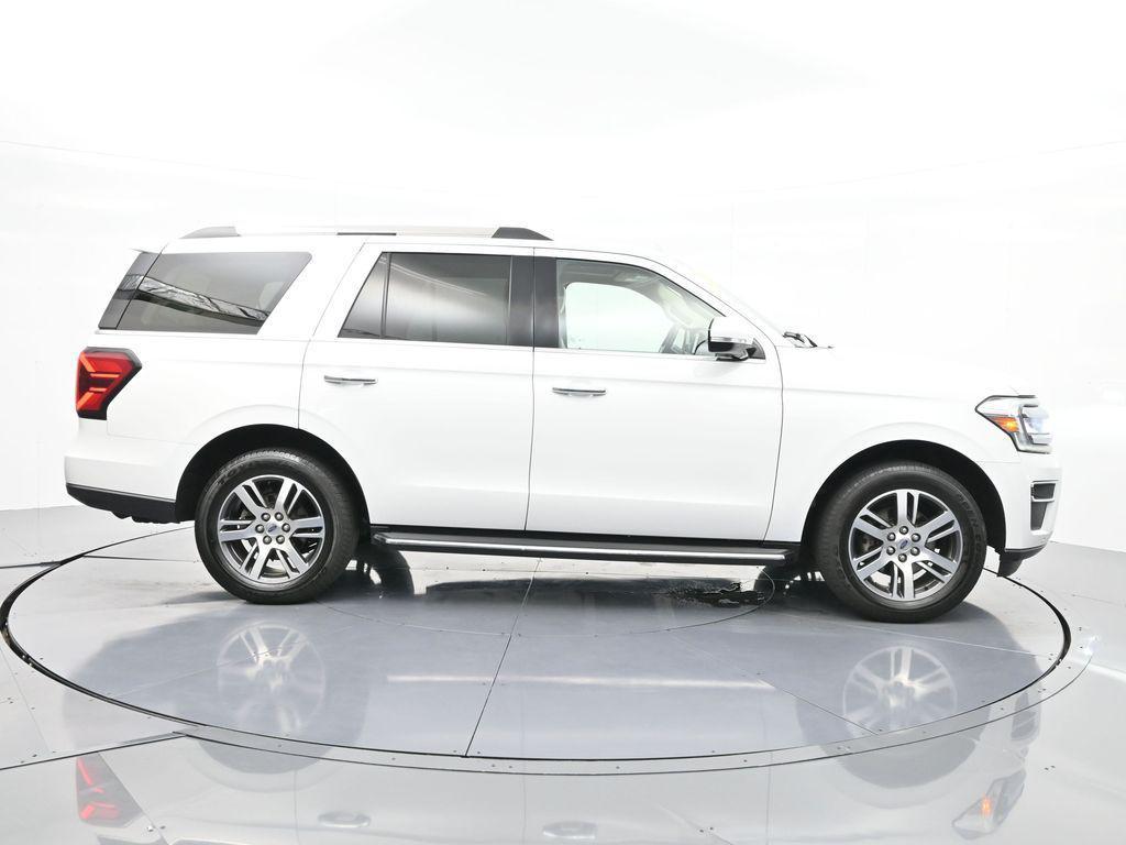 used 2023 Ford Expedition car, priced at $42,557