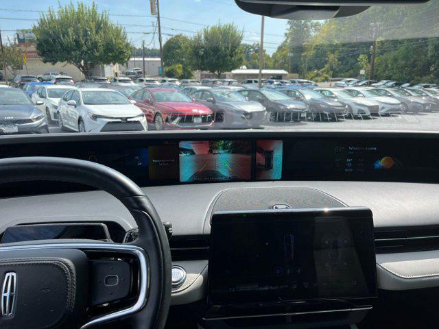 used 2024 Lincoln Nautilus car, priced at $52,116