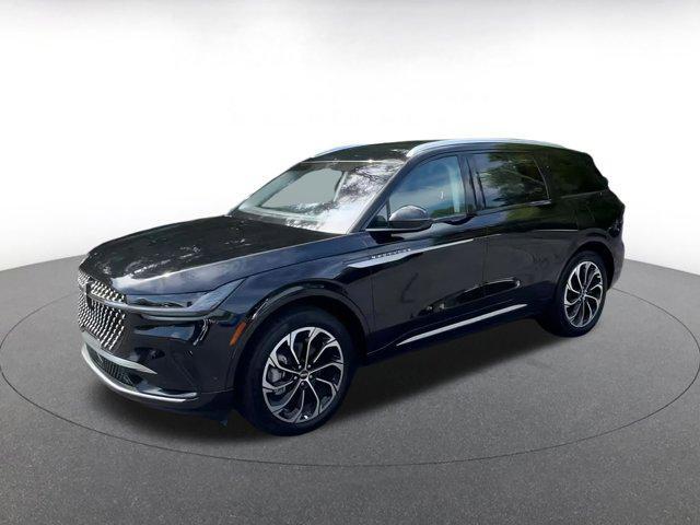 used 2024 Lincoln Nautilus car, priced at $52,116