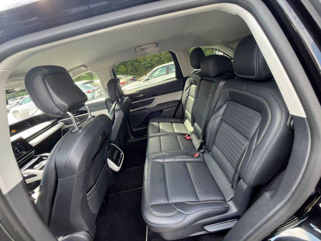 used 2024 Lincoln Nautilus car, priced at $52,116