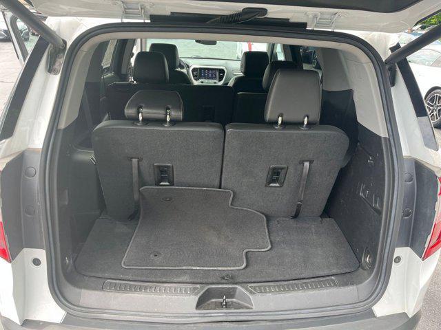 used 2023 GMC Acadia car, priced at $26,435
