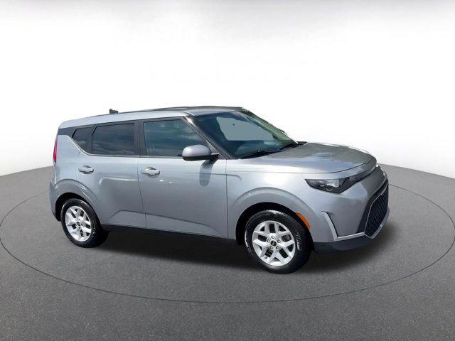 used 2023 Kia Soul car, priced at $16,146