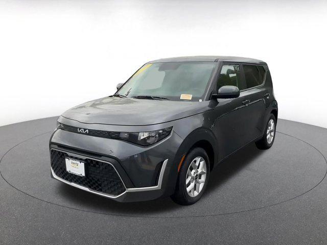 used 2024 Kia Soul car, priced at $17,294